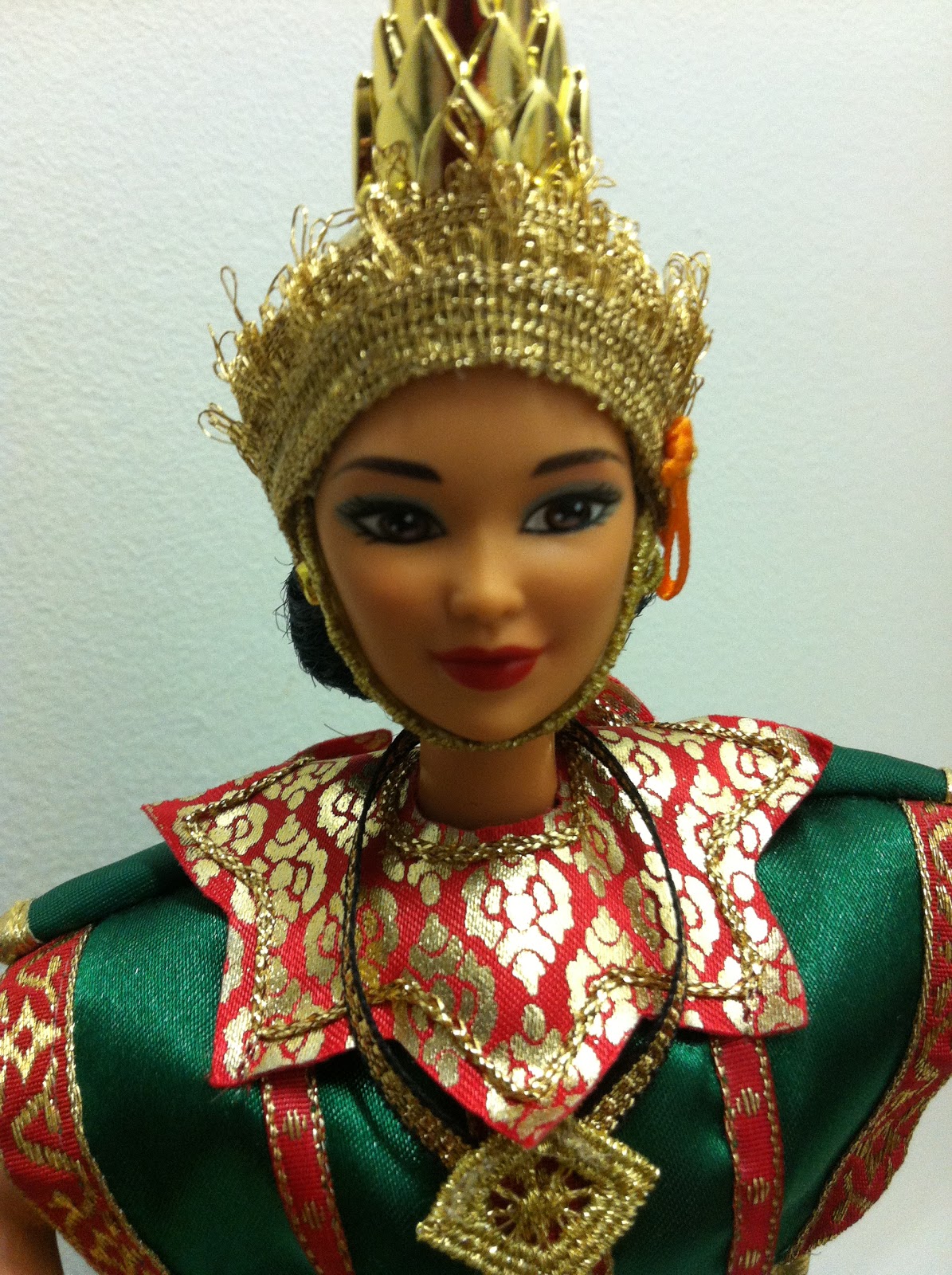 Barbie DeBoxed Dolls of the World Thai Barbie